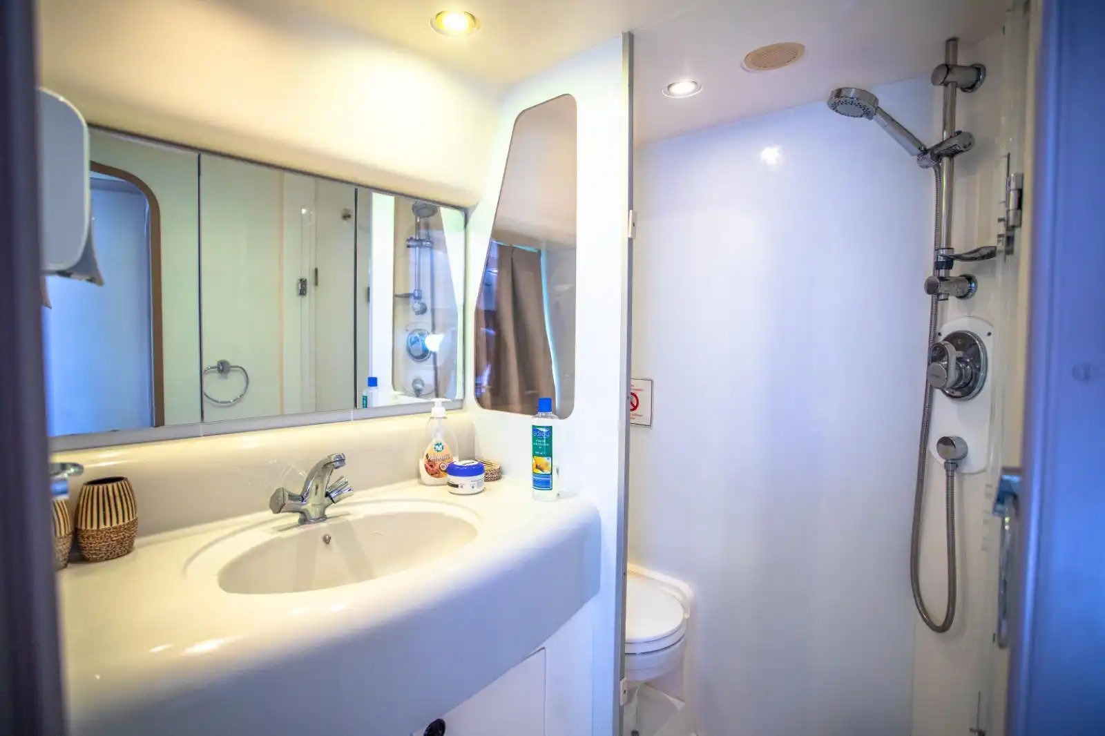 Antalya Yacht Rental 19m Princess